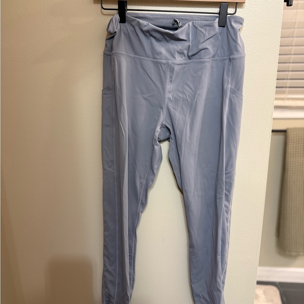 Vuori Stride Legging - worn once